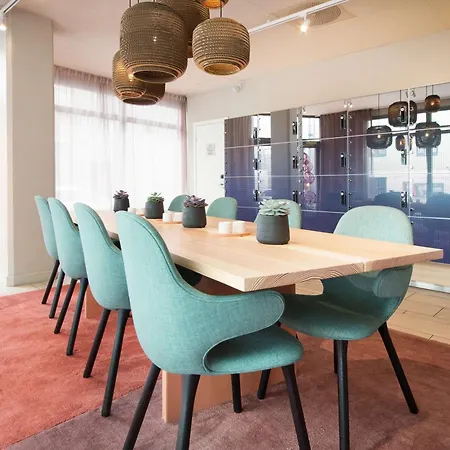 スカンディック カール ヨハン オスロ