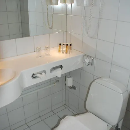 Scandic Karl Johan 3*