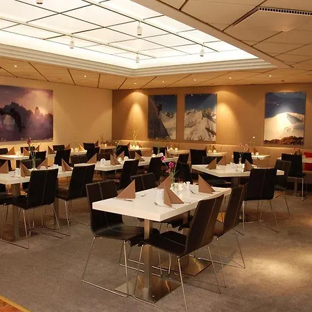 Scandic Karl Johan Hotell 3*