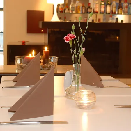 スカンディック カール ヨハン