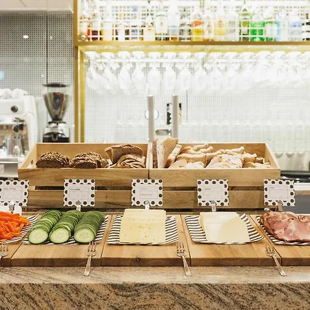 Hotel Scandic Karl Johan 3*