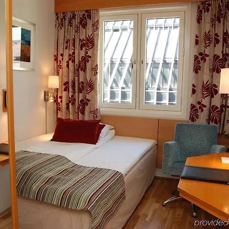 Scandic Karl Johan 3*